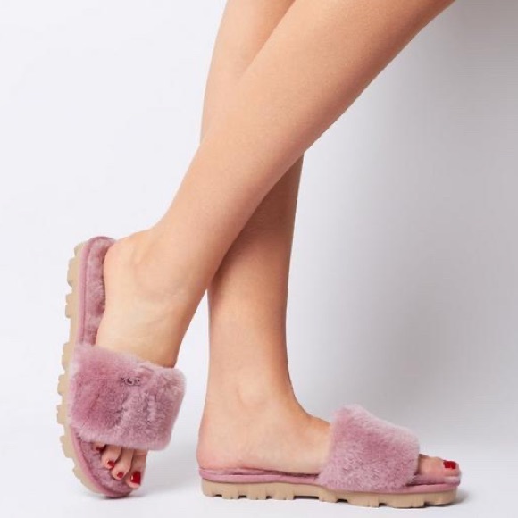 UGG Shoes - NWT authentic UGG pink dawn cozette slide